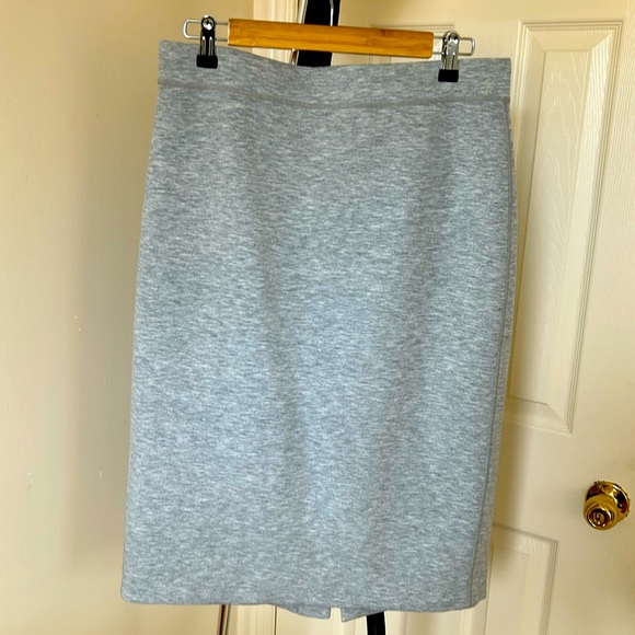 Grey casual skirt - Picture 1 of 5